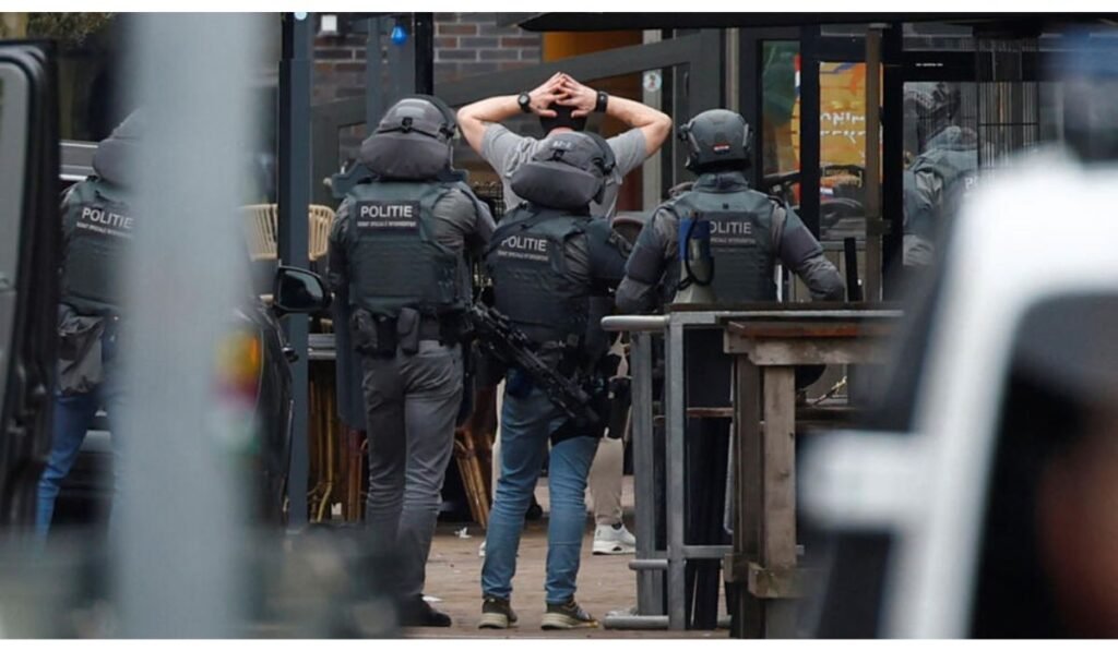 Dutch Nightclub Hostage