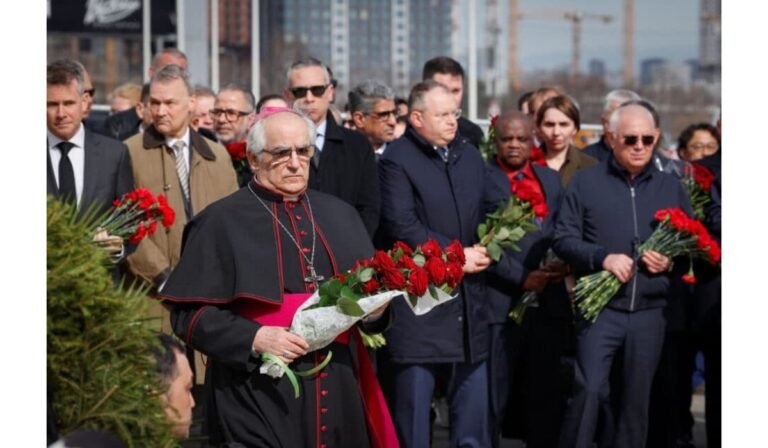 Ambassadors Tribute Flowers