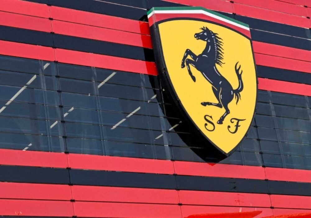 Ferrari shares decline