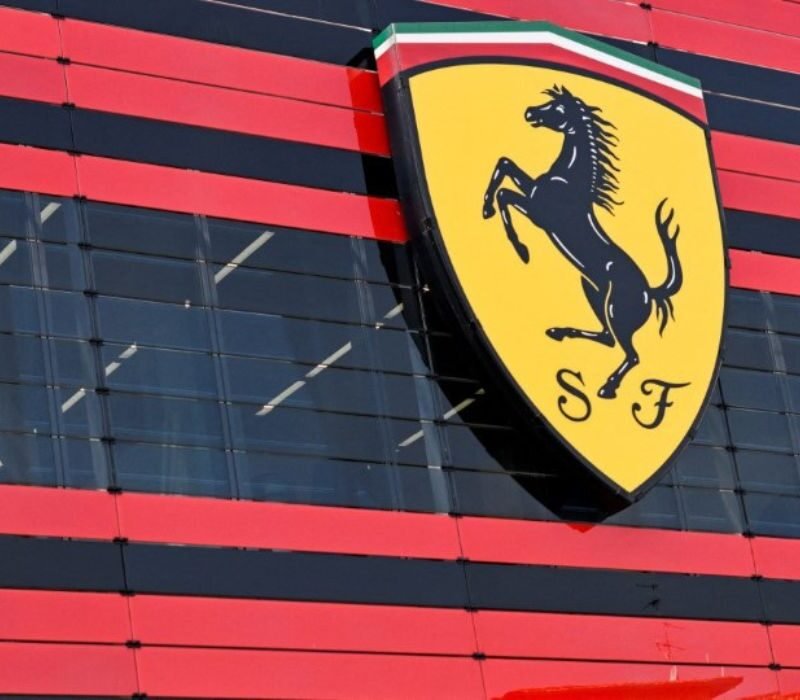 Ferrari shares decline