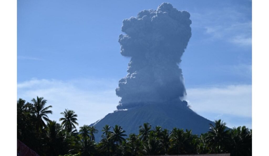 Mt Ibu Eruption