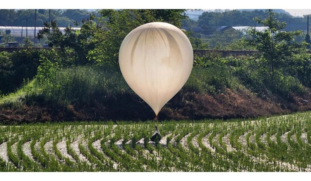 North Korea trash balloons