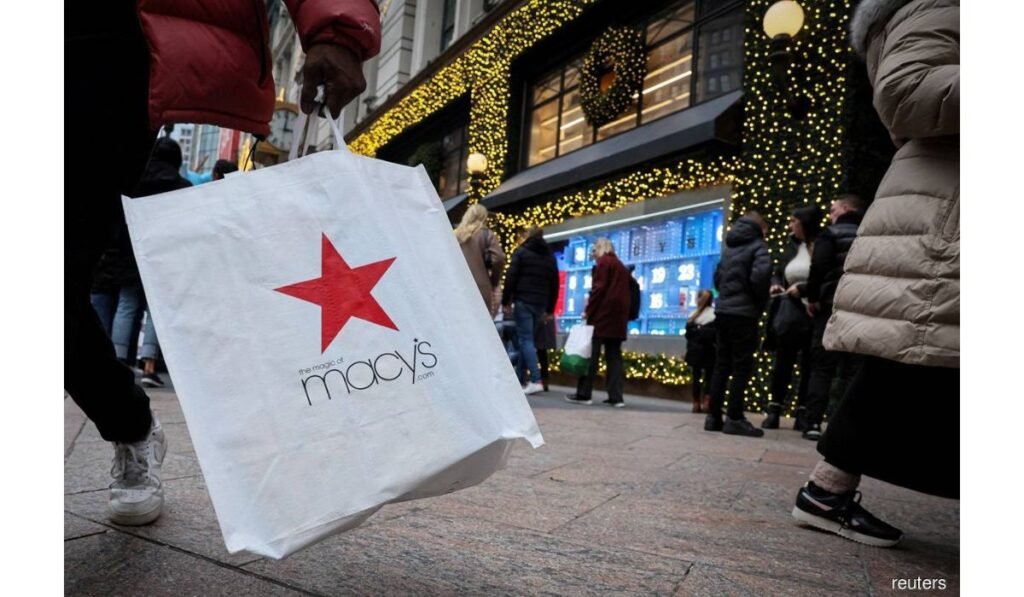 Macy's take-private discussions