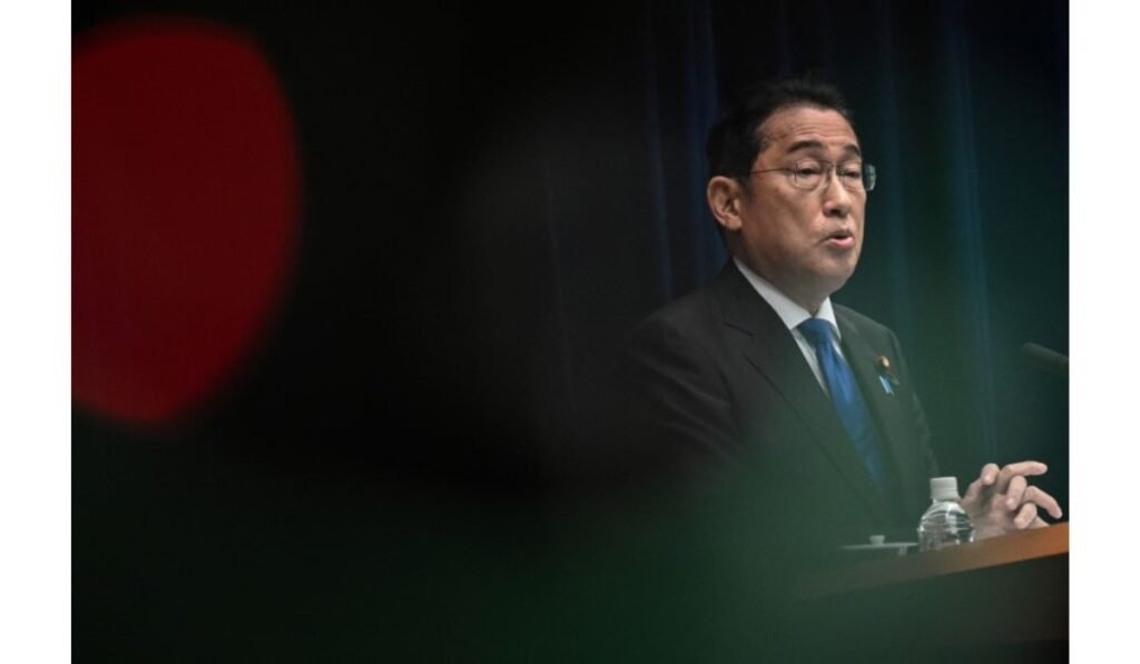 Kishida resigns amid scandals